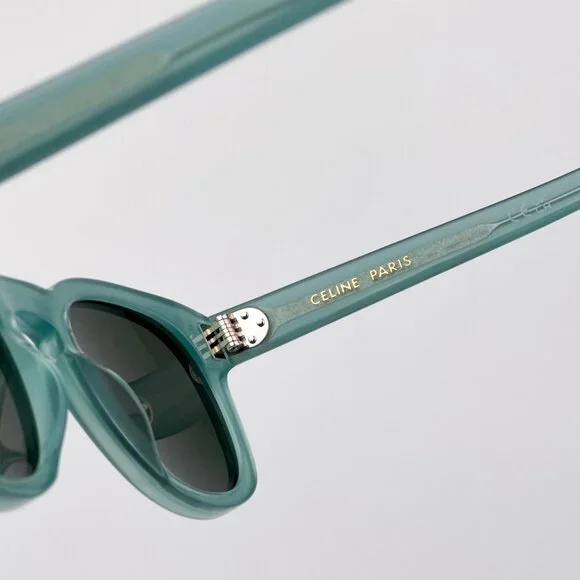Celine 3 DOTS Sunglasses – Green Transparent Square  display picture 2